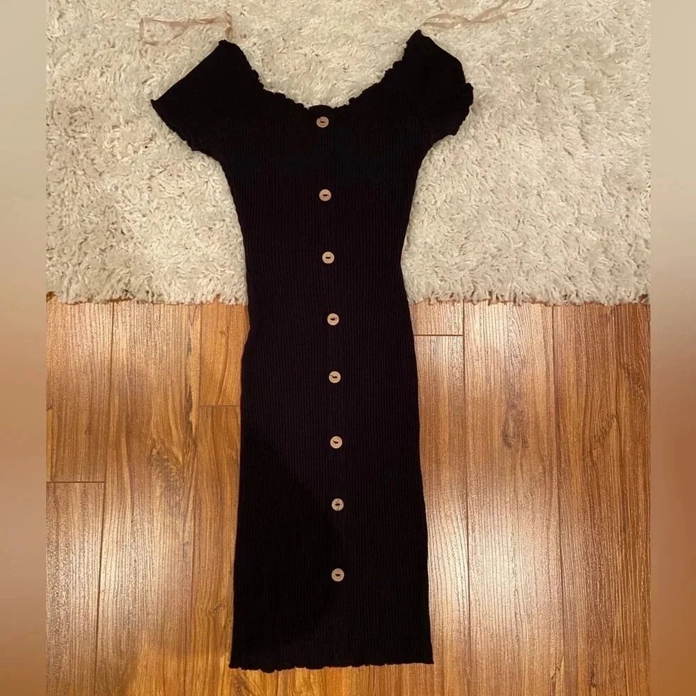 Black ribbed bodycon dress with buttons
